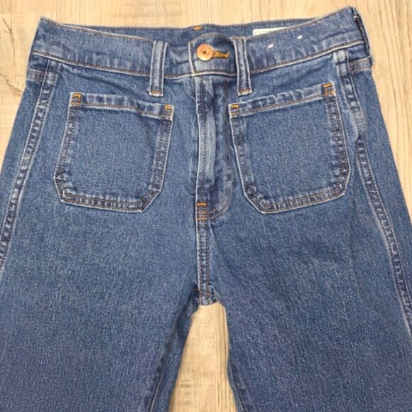 GAP '90s Straight High Rise Retro Style Jeans Size 26 - Picture 2 of 5